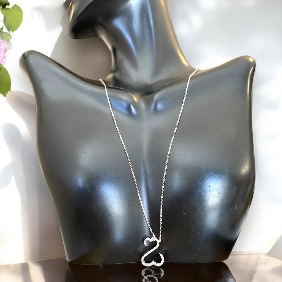 Beautiful Kay White Gold Open Hearts Diamond 18” Necklace With Original Box!
